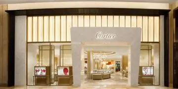澳门新濠天地卡地亚精品店重装启幕: 深厚文化、精湛工艺的完美融合