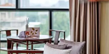 刻秋日记忆 璞瑄酒店联手Maison Margiela马吉拉香氛打造主题房