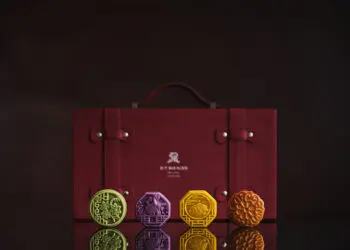 吉月照京城，巧寄相思情