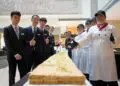 厦门马哥孛罗东方大酒店10米拿破仑酥震撼登场 甜蜜风暴席卷鹭岛