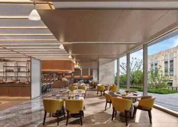 上海大虹桥灿辉希尔顿酒店主厨季开启味觉之旅  厨艺全日制餐厅精致呈现主厨季特推菜单
