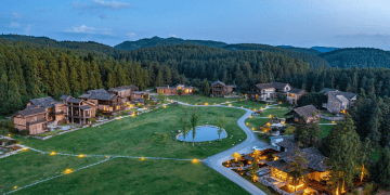 【华邦旅业】双节同游·双城寻秋|从山城重庆,赴壮乡田园