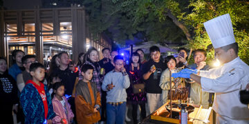 璀璨耀眼 保持热“i”  MORE THAN WINE 酒吧开业派对暨i club微醺夜