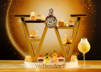 北京丽思卡尔顿酒店携手德国百年珠宝世家Wellendorff华洛芙 联袂呈献「挚爱永恒」联名下午茶 以可旋转的珠宝灵感，开启一段“由爱而生，臻于至善”的味觉守护