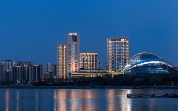 七夕相约时光塔,烟台威斯汀酒店为爱助力——现场咨询婚宴即有机会获赠精美伴手礼
